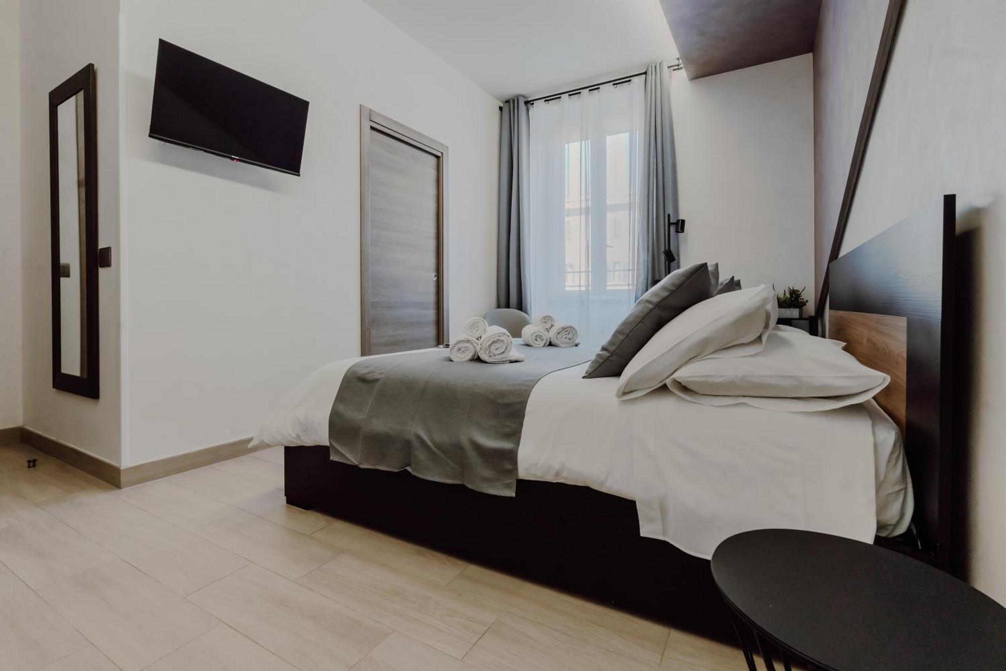 Domus Aeterna - Re Di Roma Hotel Ngoại thất bức ảnh